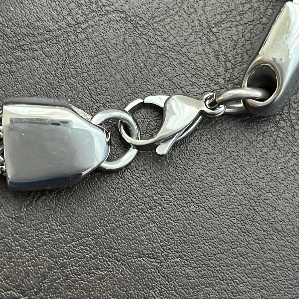 Men's Heavy Silver Stainless Steel Lion Head Bracelet